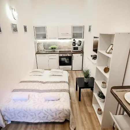 Real Klauzal Ii Appartement *